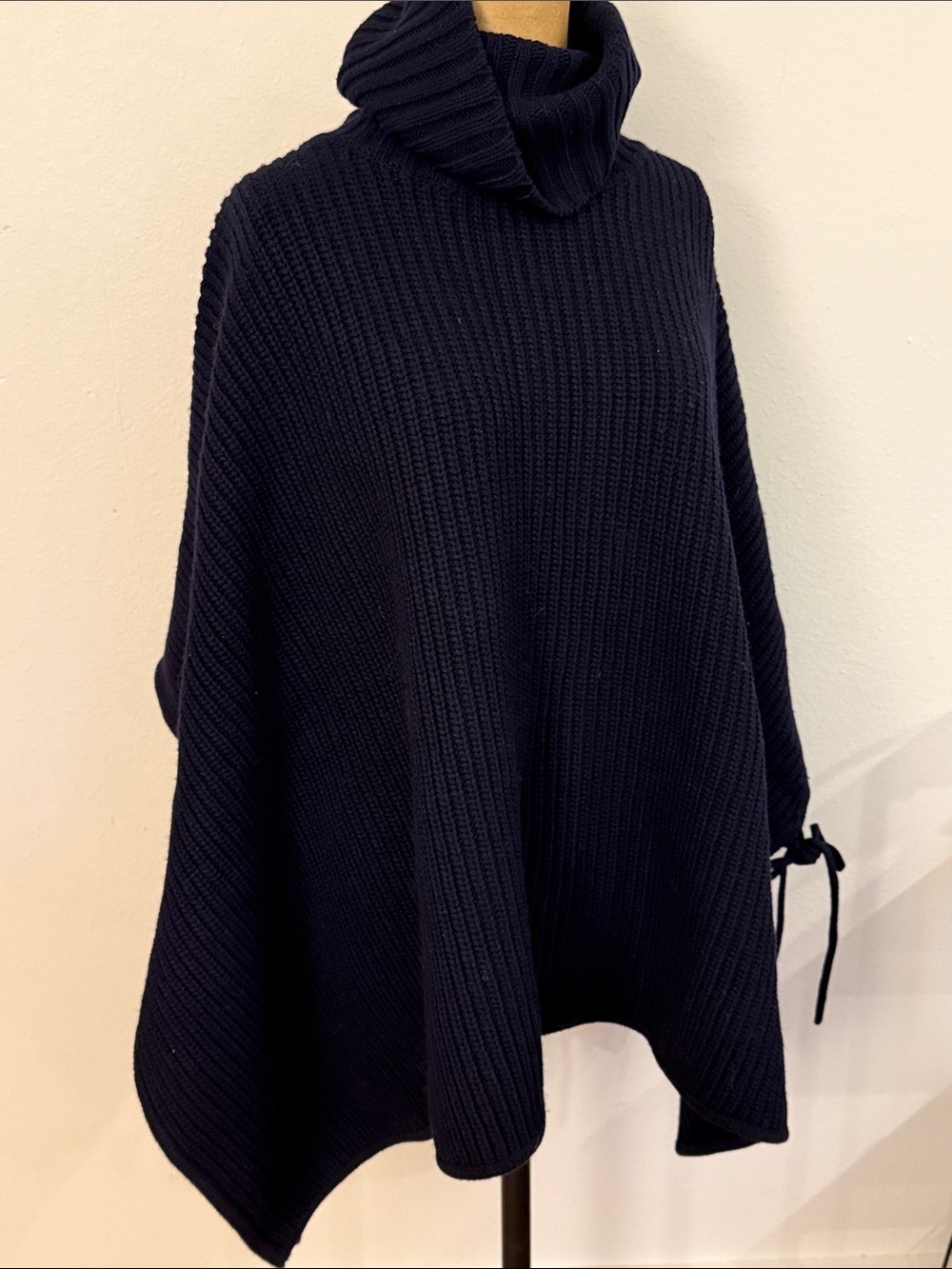 Ann Taylor LoFt M/L Navy Turtleneck Knit Poncho Sweater tie sides wool blend